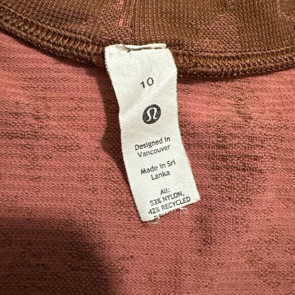 lululemon athletica Brown and Pink athletic tee women’s size 10 - Picture 4 of 15